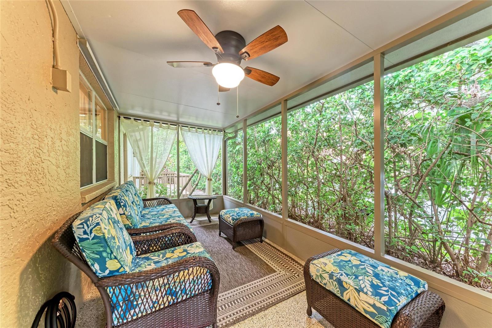Image 33 of 99 For 5633 Monte Rosso Road