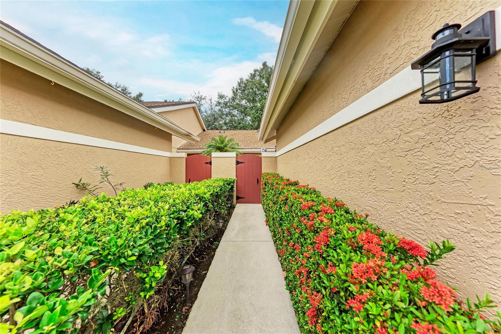 Image 37 of 99 For 5633 Monte Rosso Road