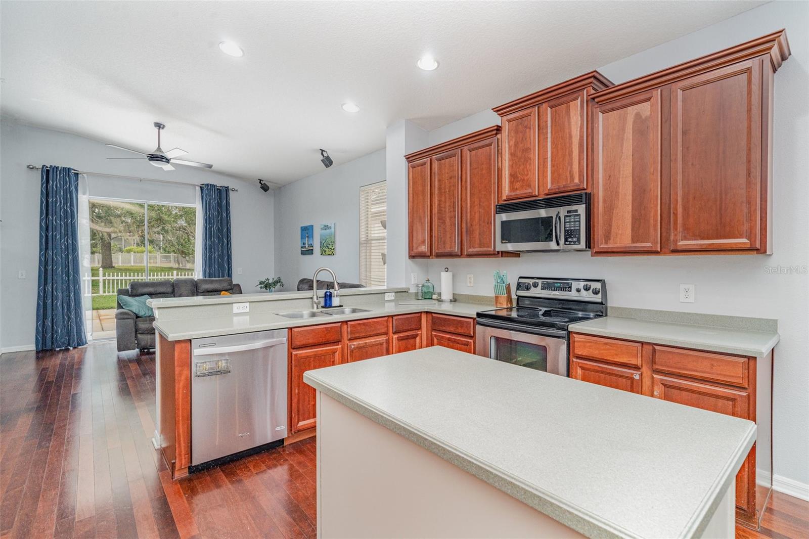 Image 10 of 31 For 13612 Sigler Street