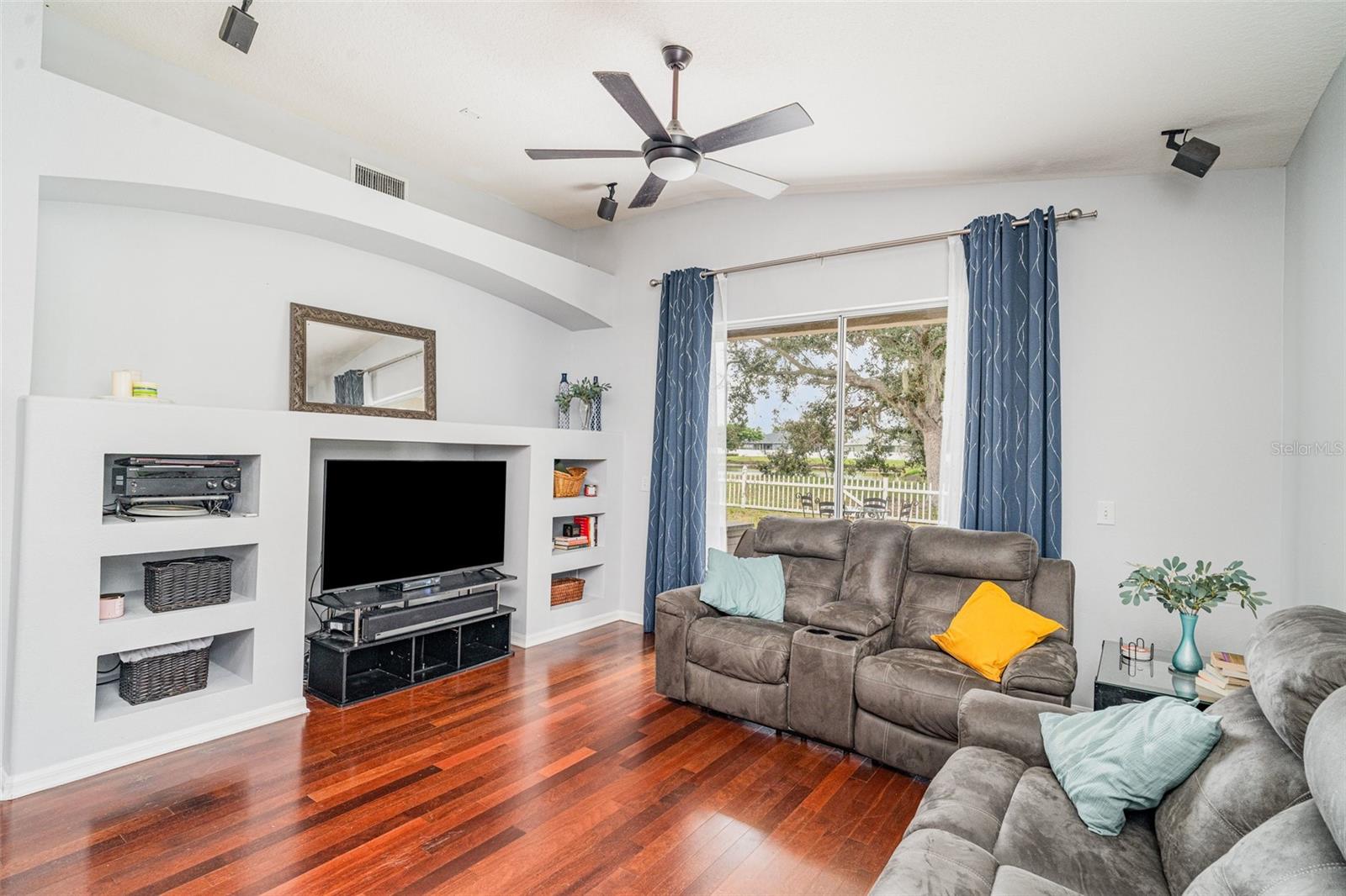 Image 6 of 31 For 13612 Sigler Street