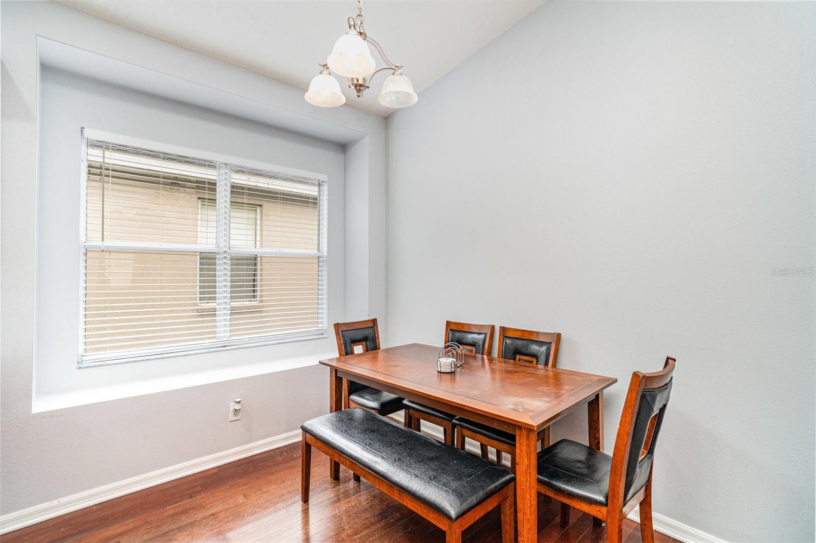 Image 8 of 31 For 13612 Sigler Street