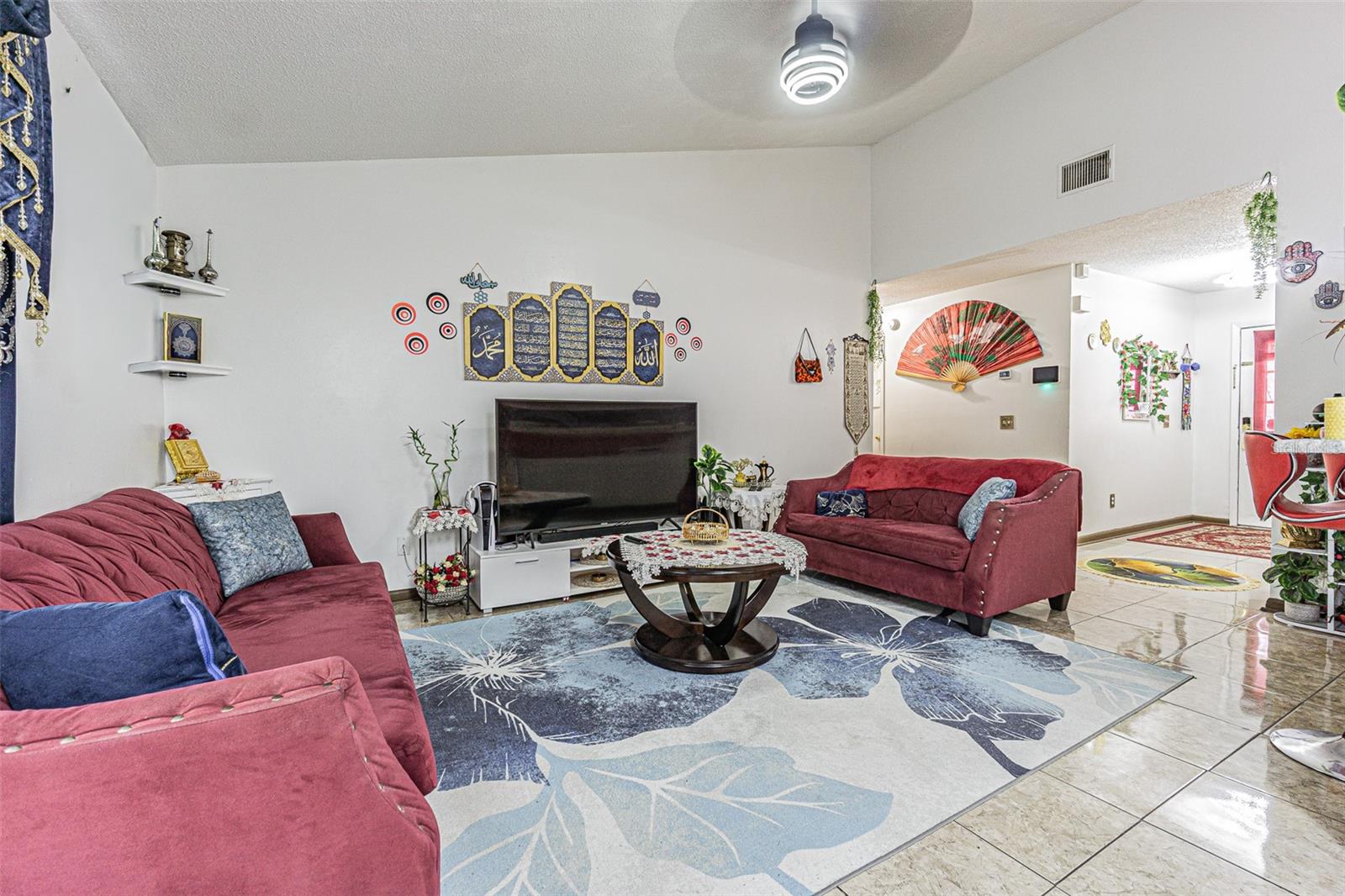 Image 9 of 21 For 8210 Clermont Street