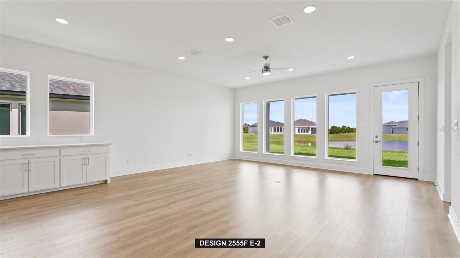 Image 7 of 13 For 13056 Camelot Lane