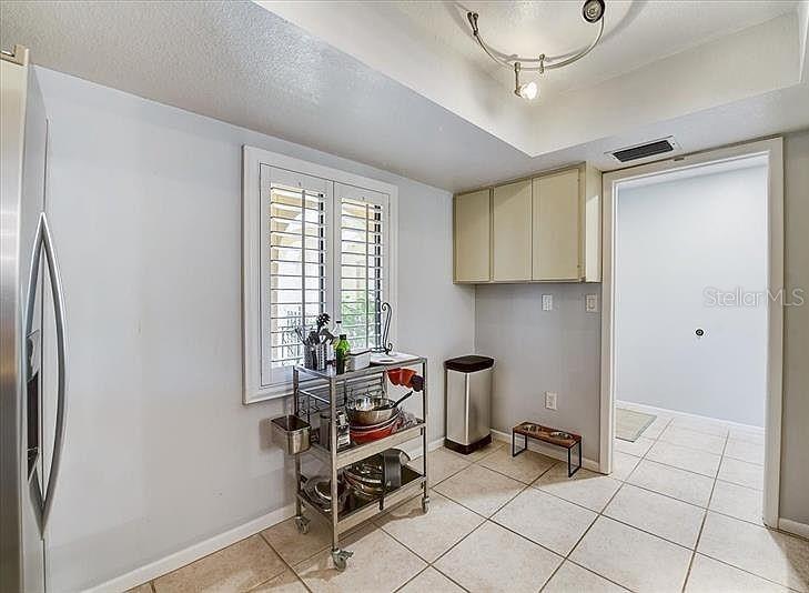 Image 10 of 32 For 6326 Grand Bahama Circle H