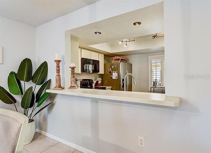 Image 11 of 32 For 6326 Grand Bahama Circle H