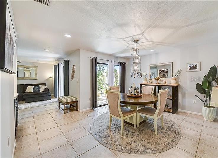 Image 14 of 32 For 6326 Grand Bahama Circle H