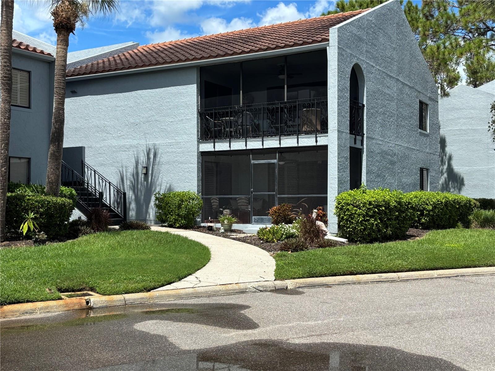 Image 2 of 32 For 6326 Grand Bahama Circle H