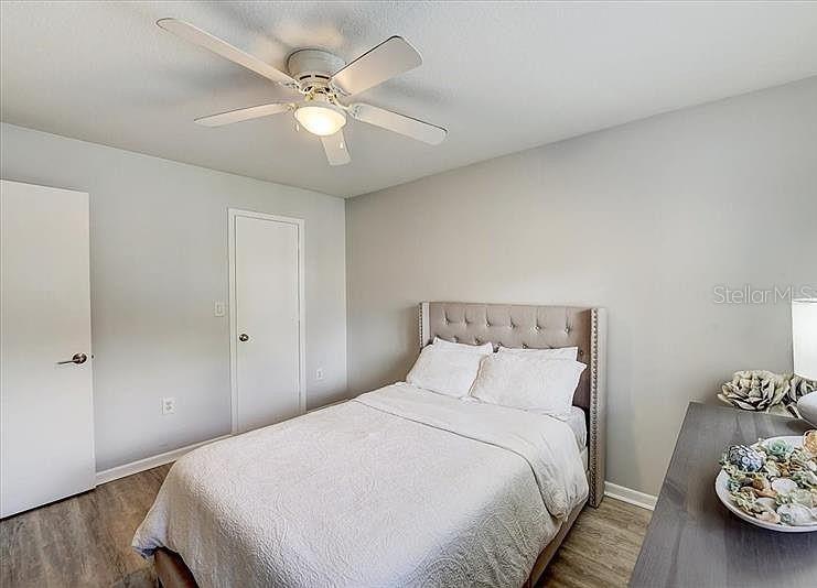 Image 25 of 32 For 6326 Grand Bahama Circle H