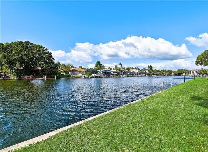 Image 30 of 32 For 6326 Grand Bahama Circle H