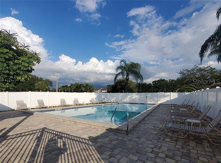 Image 31 of 32 For 6326 Grand Bahama Circle H