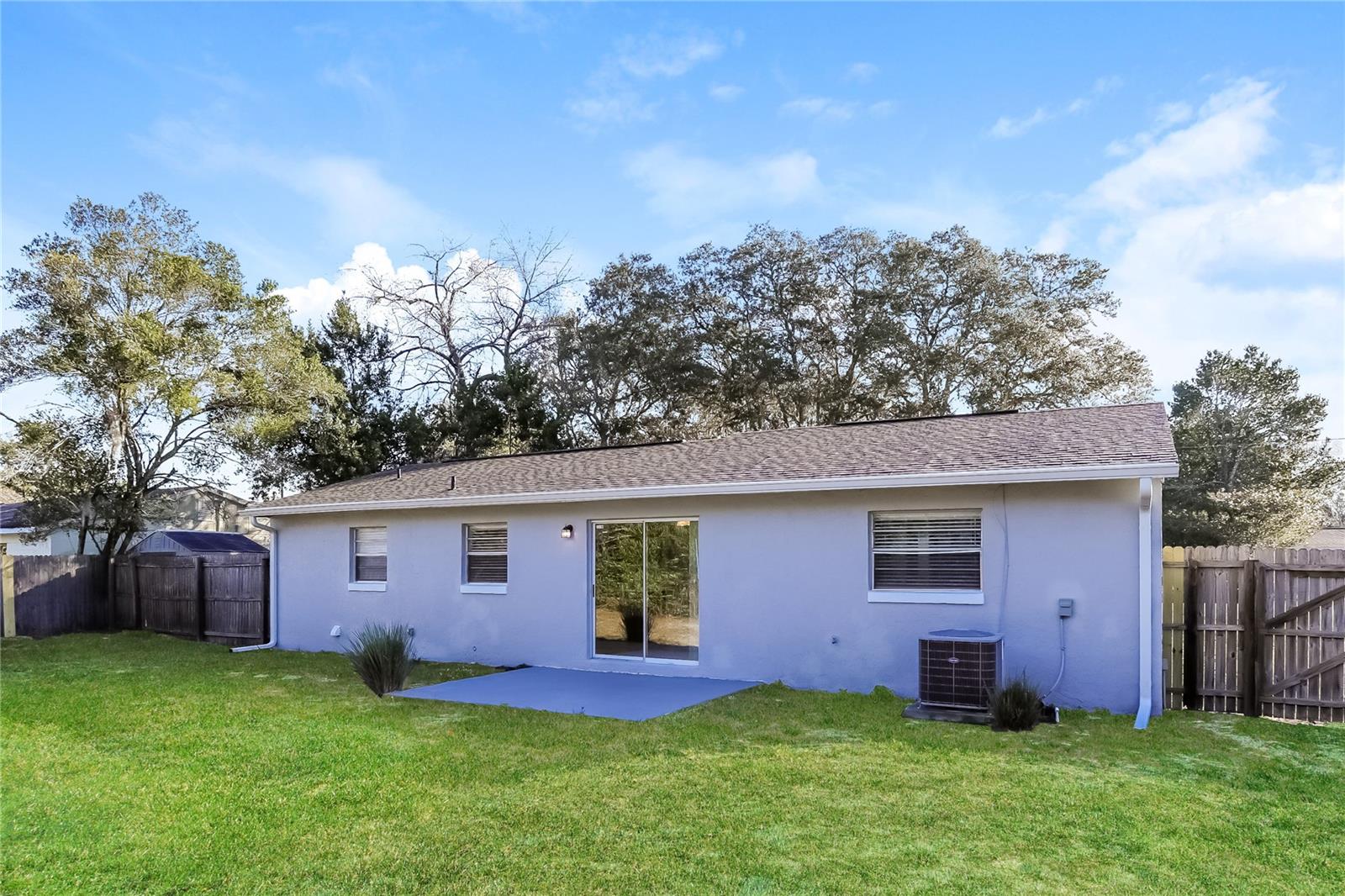 Image 15 of 16 For 1770 Oak Street