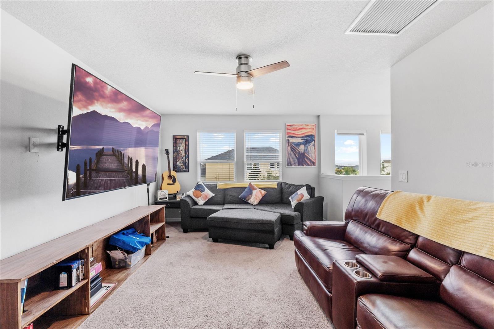 Image 20 of 56 For 5640 Silver Sun Drive