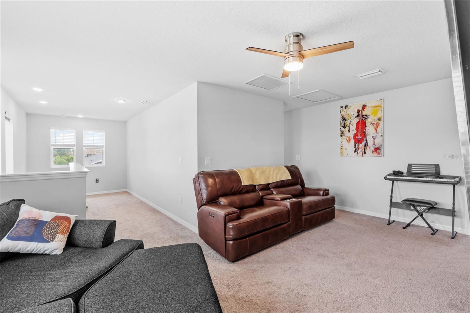 Image 22 of 56 For 5640 Silver Sun Drive