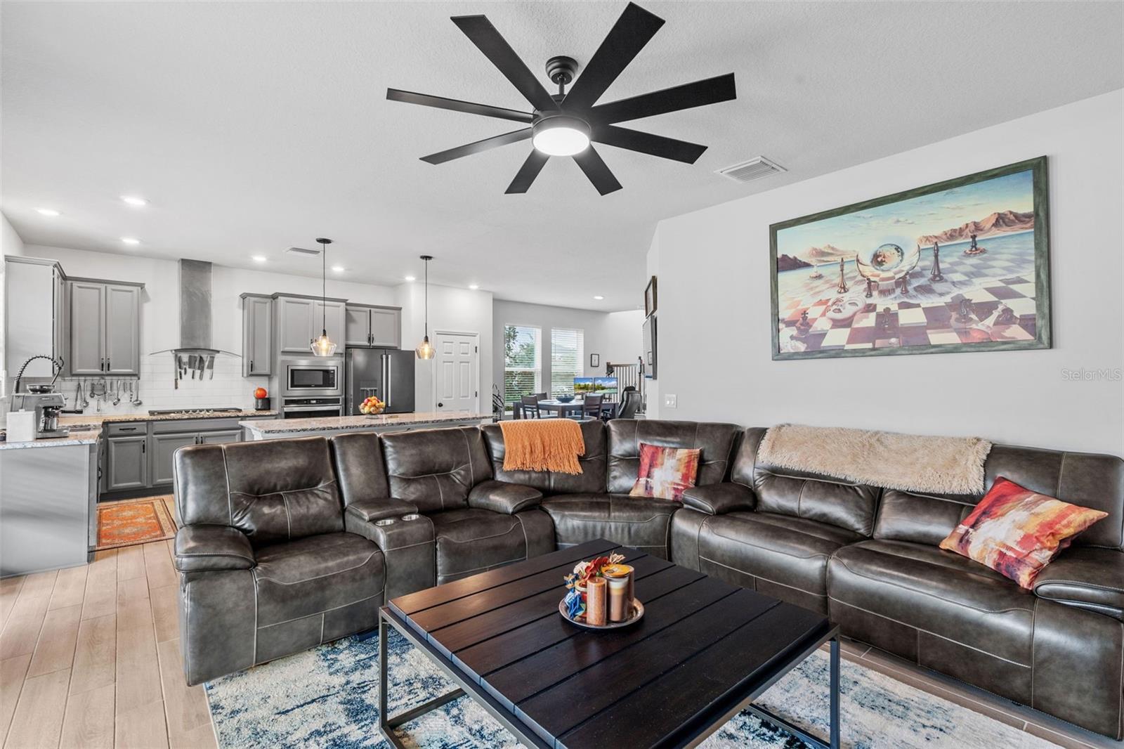 Image 4 of 56 For 5640 Silver Sun Drive