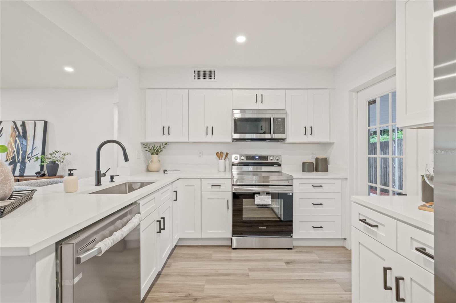 Image 10 of 35 For 3512 74th Street N