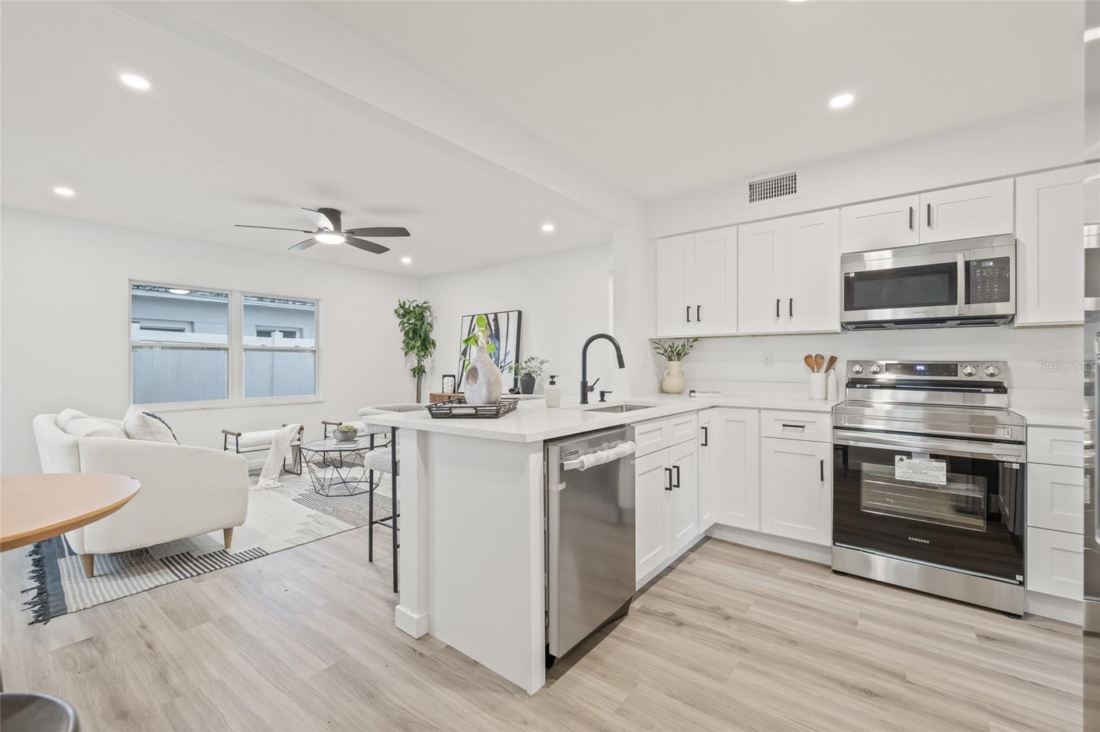 Image 11 of 35 For 3512 74th Street N