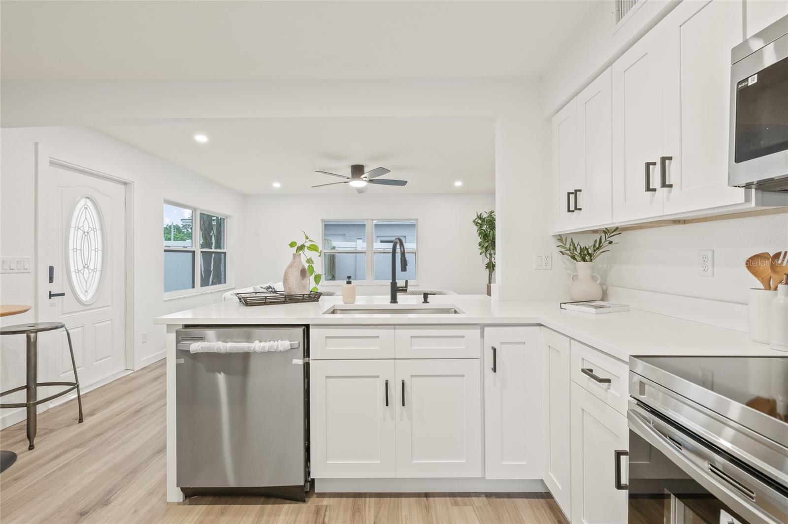 Image 13 of 35 For 3512 74th Street N