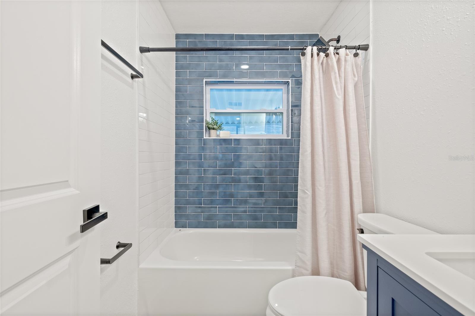 Image 20 of 35 For 3512 74th Street N