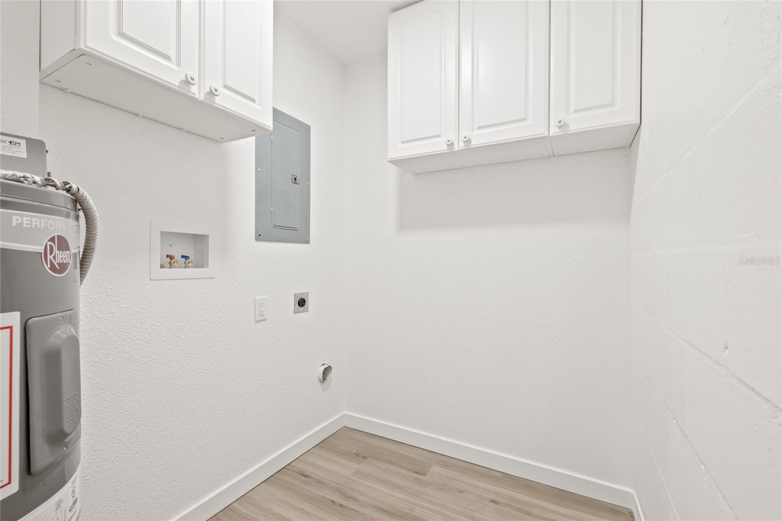 Image 25 of 35 For 3512 74th Street N