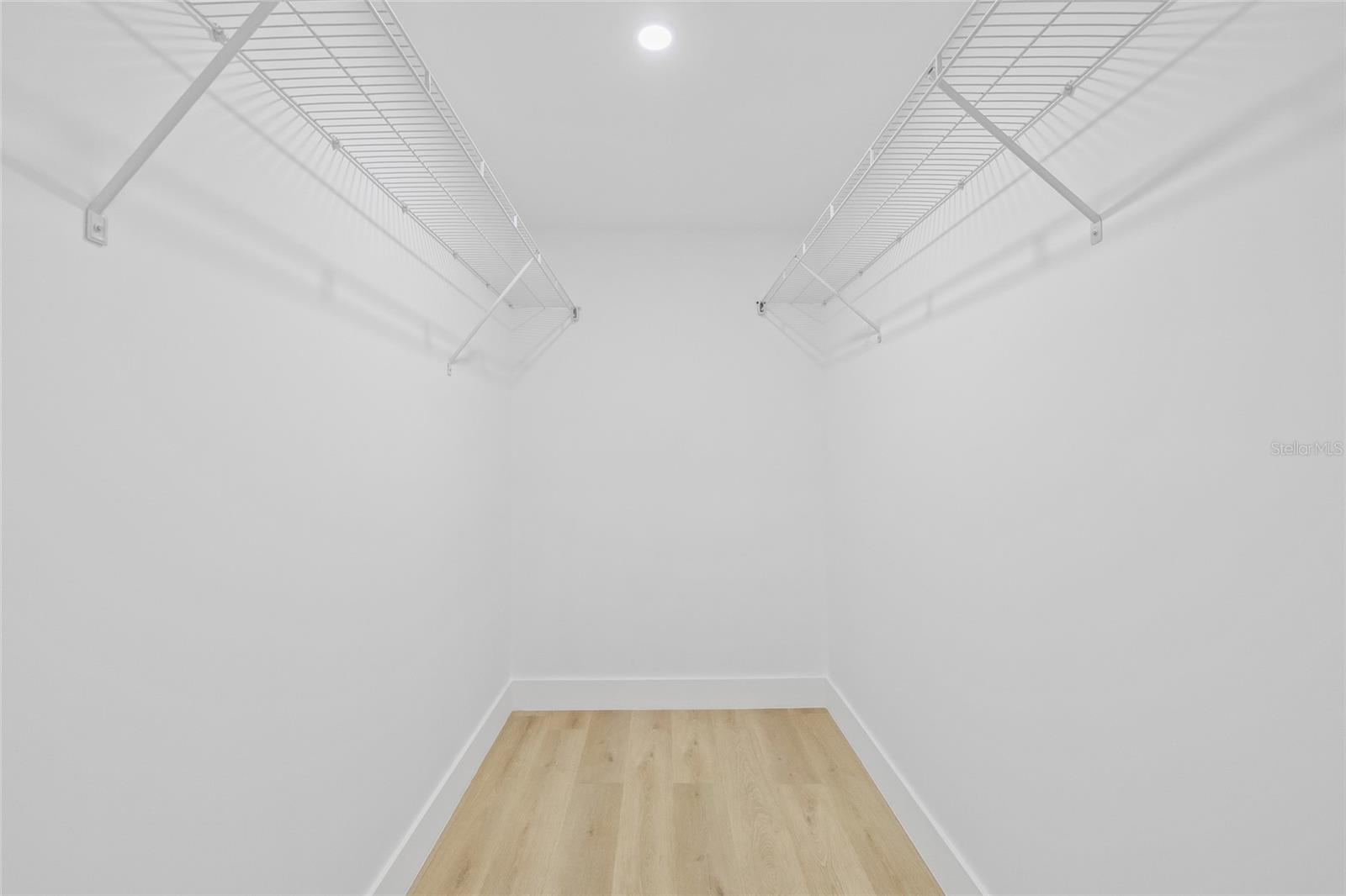 Image 20 of 34 For 4355 3rd Avenue N