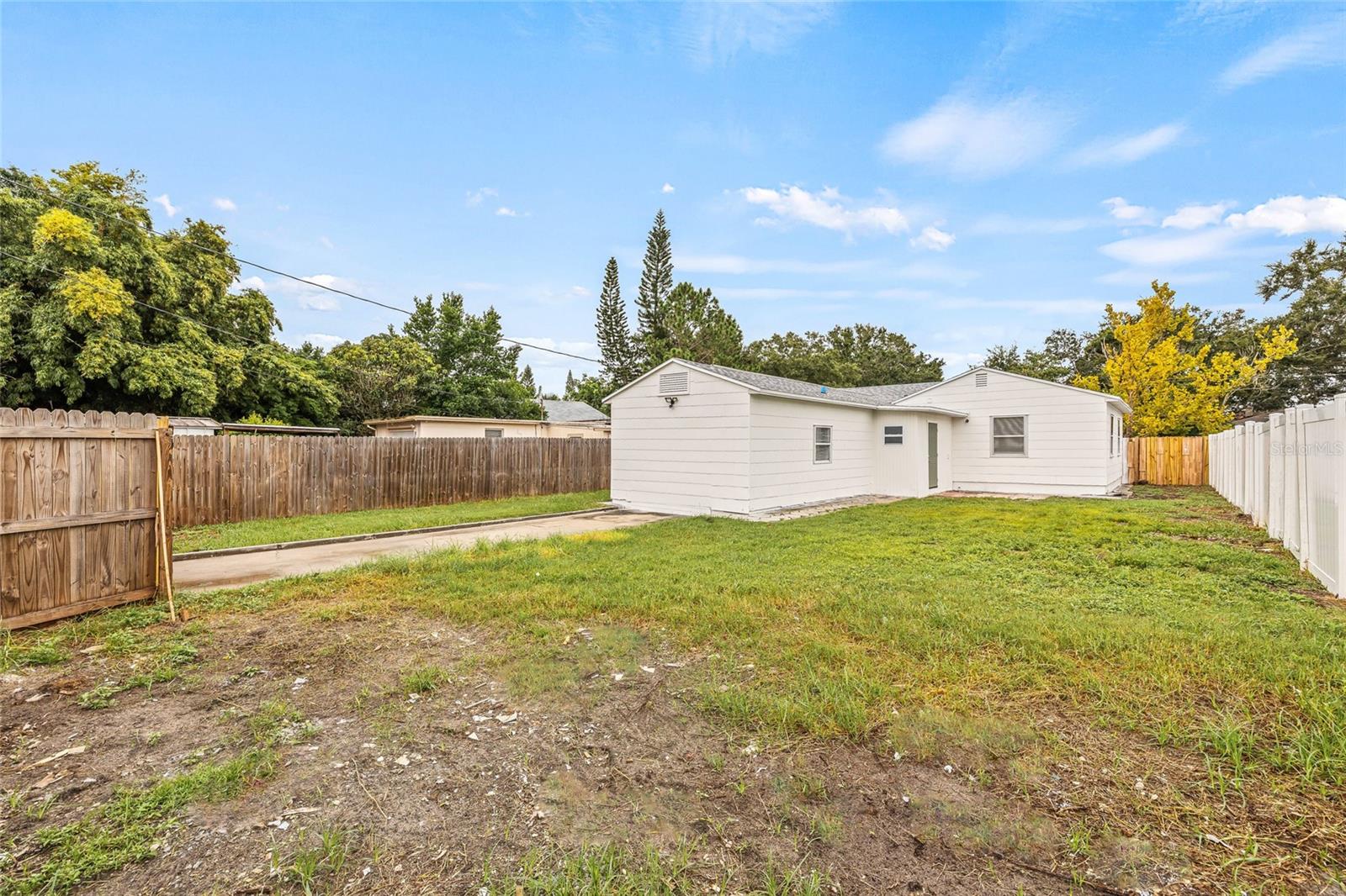 Image 29 of 34 For 4355 3rd Avenue N