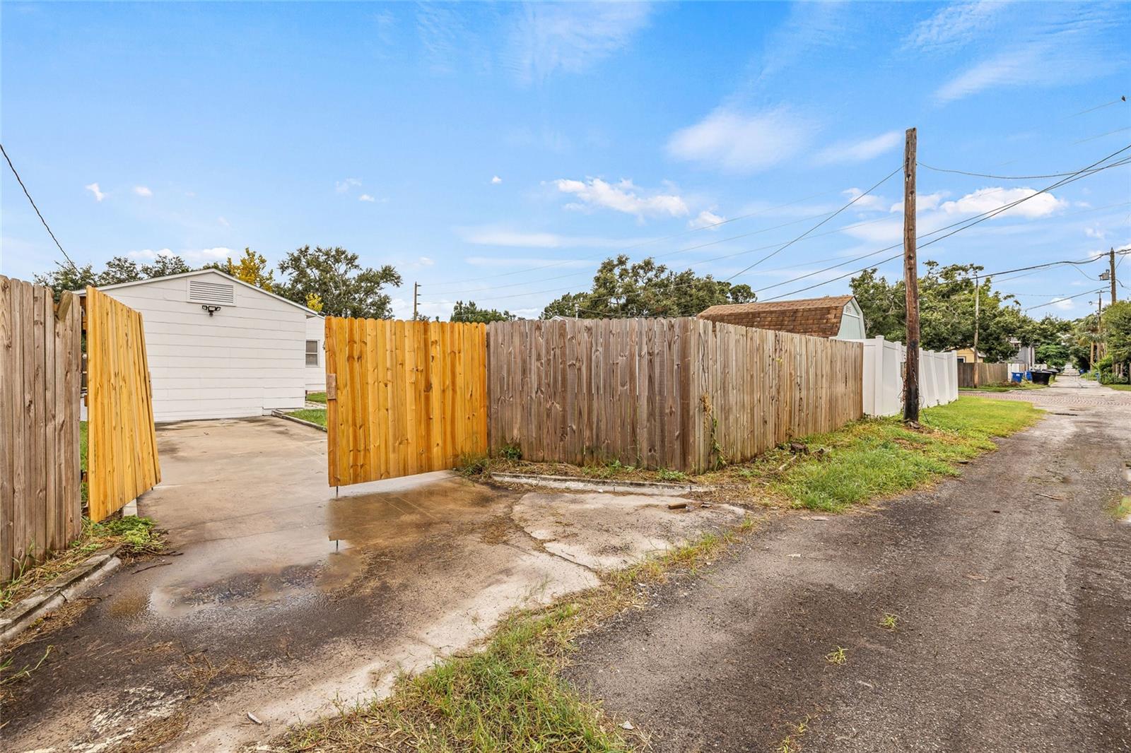 Image 31 of 34 For 4355 3rd Avenue N