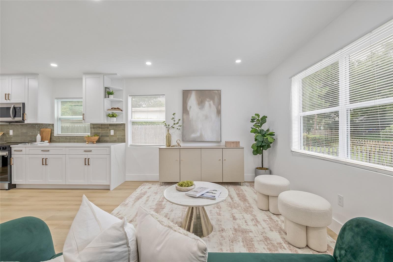 Image 6 of 34 For 4355 3rd Avenue N