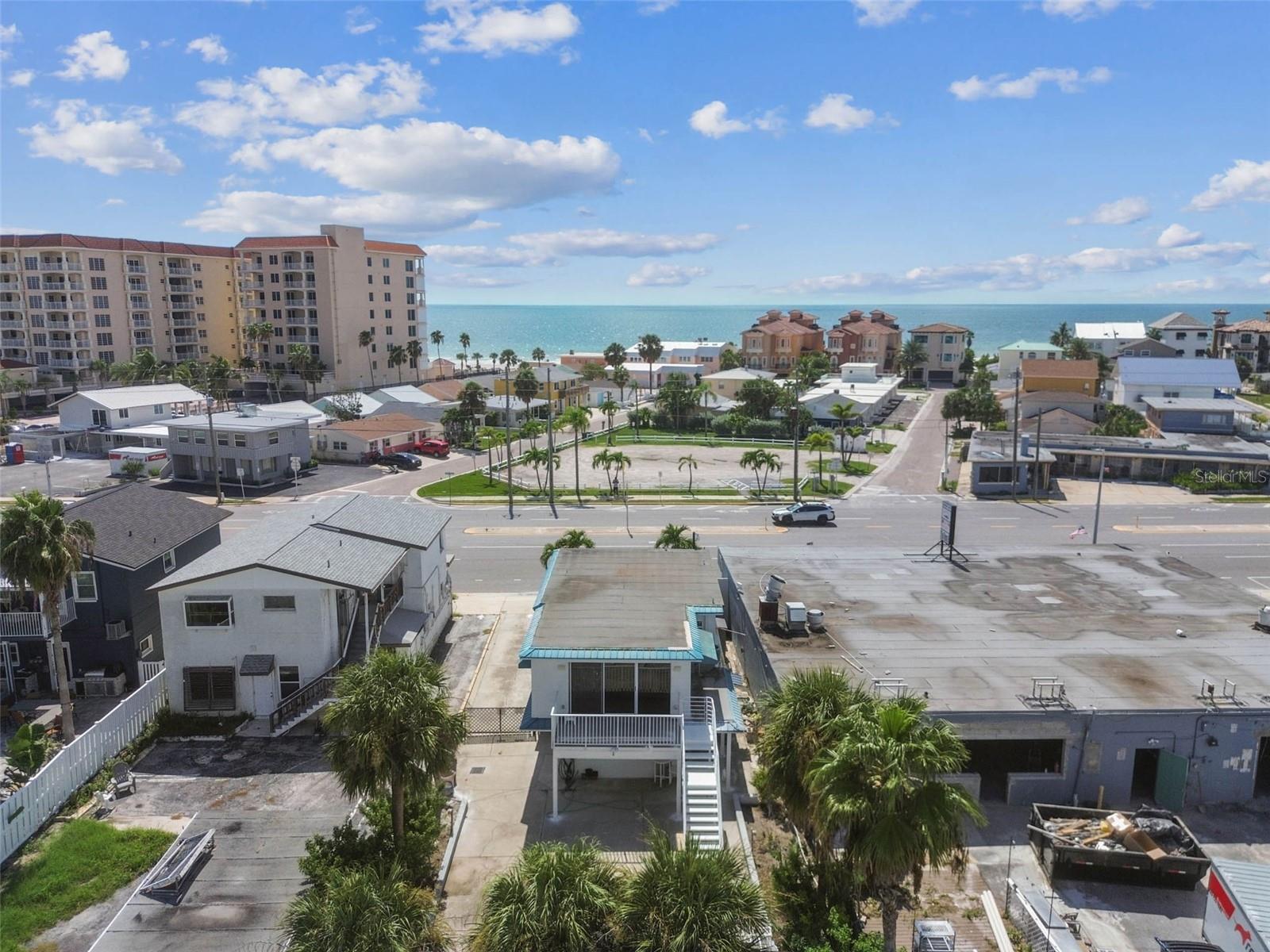 Image 48 of 93 For 17729 Gulf Boulevard