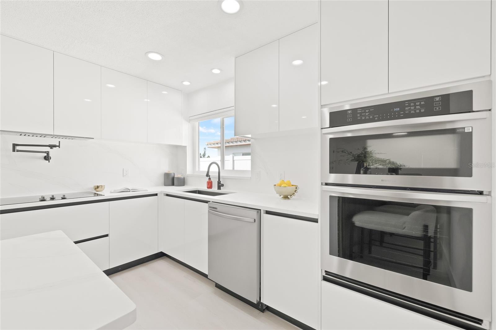 Image 18 of 45 For 10129 4th Street E