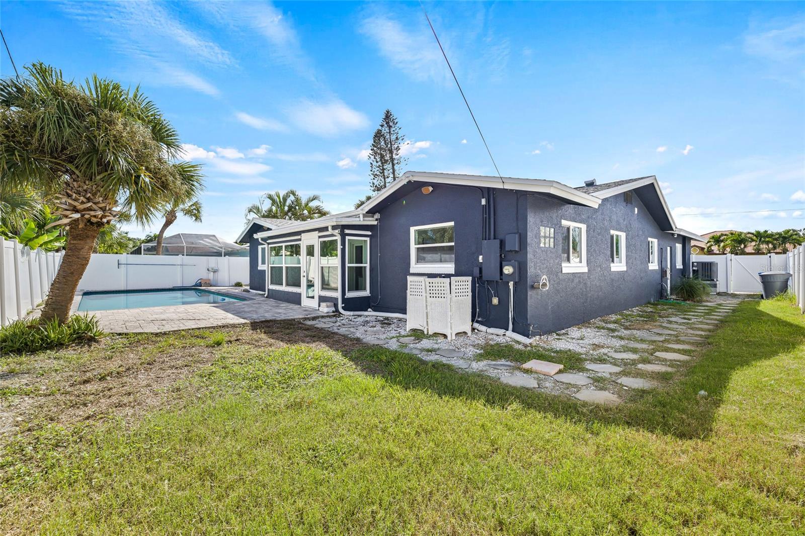 Image 39 of 45 For 10129 4th Street E