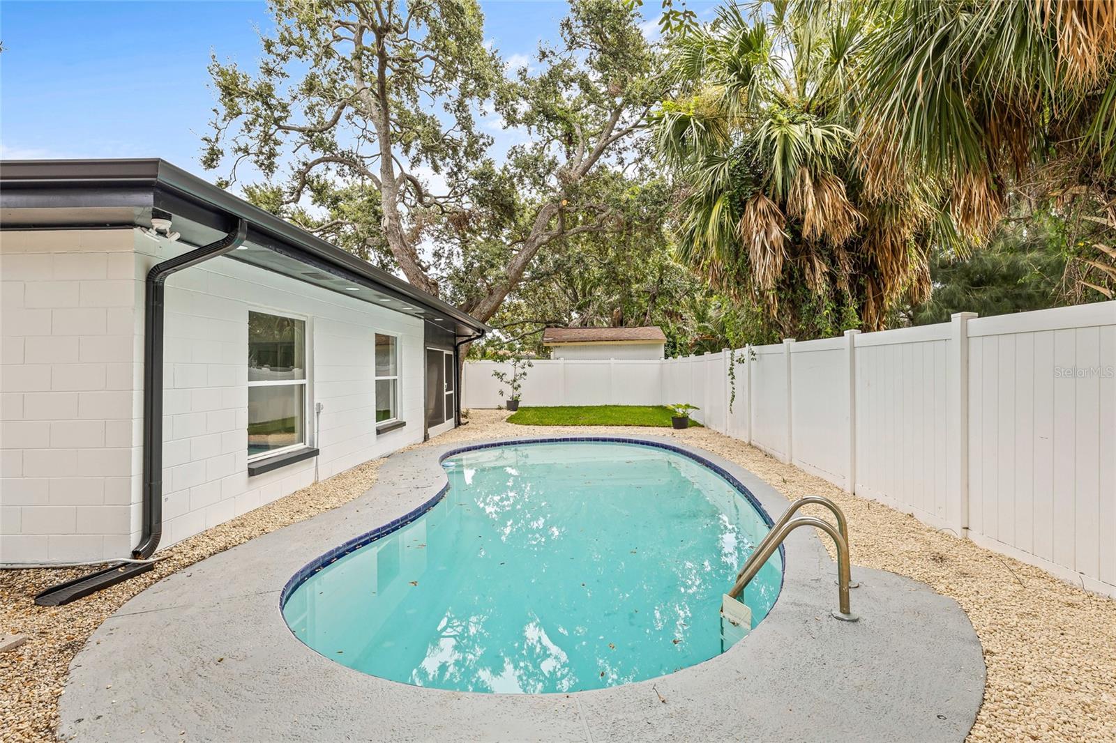 Image 2 of 49 For 4822 Bay Court Avenue
