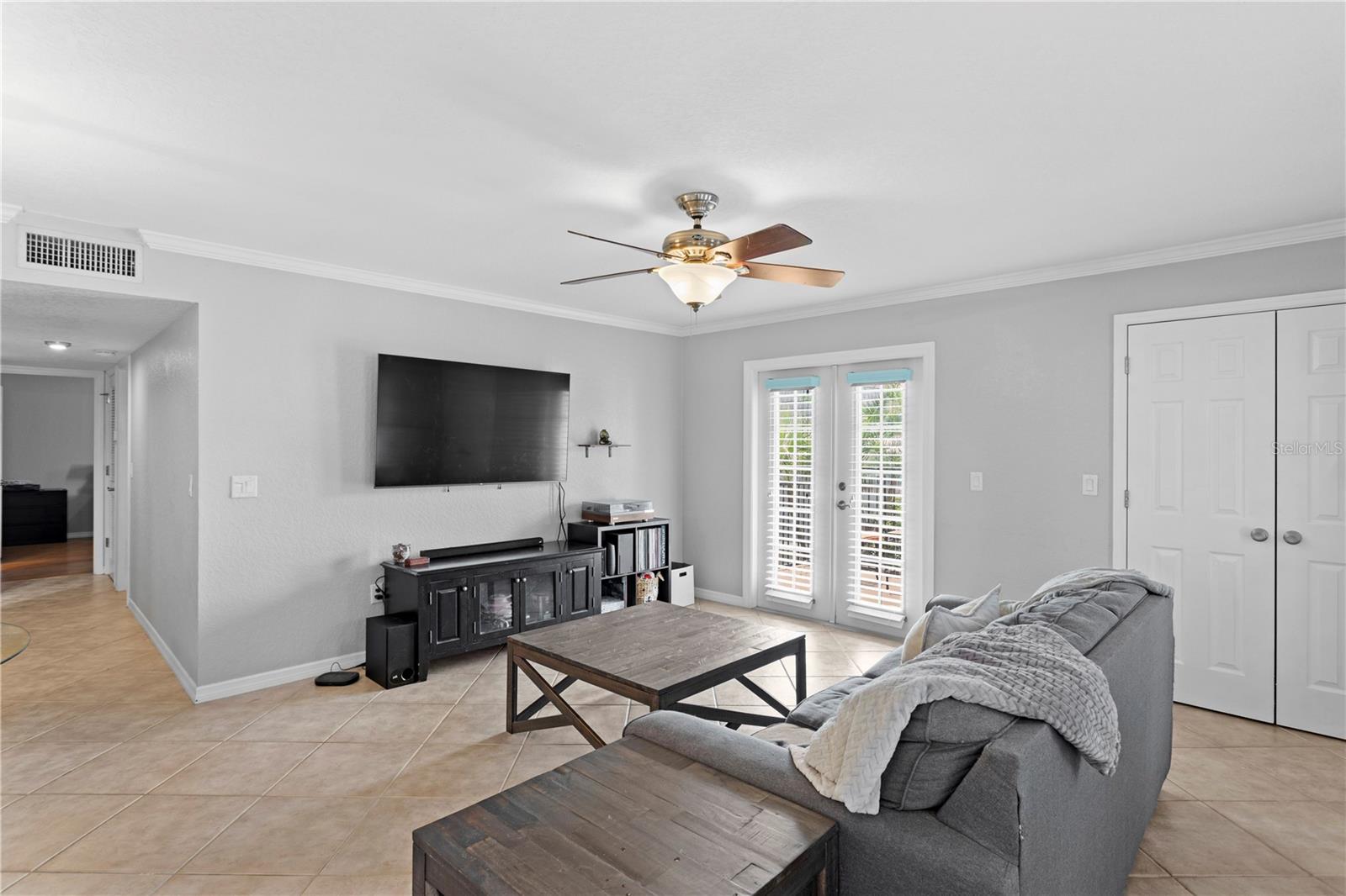 Image 7 of 44 For 710 Lyndhurst Street 221
