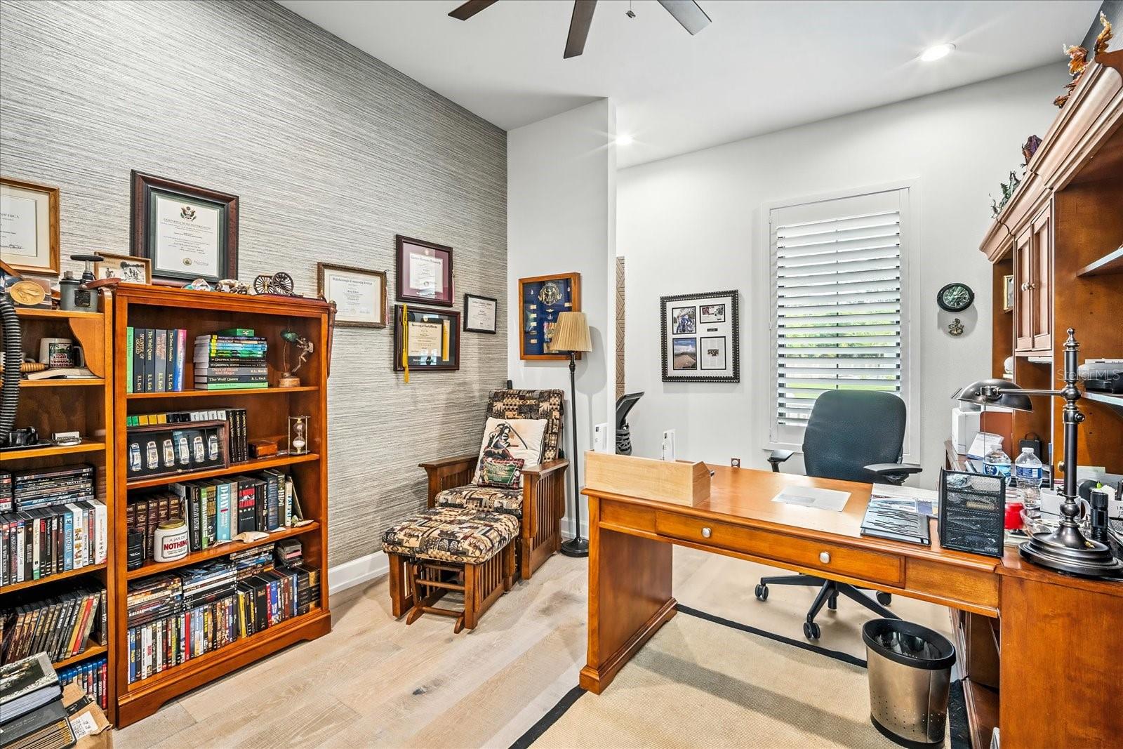 Image 28 of 47 For 8317 Alafia Pointe Drive