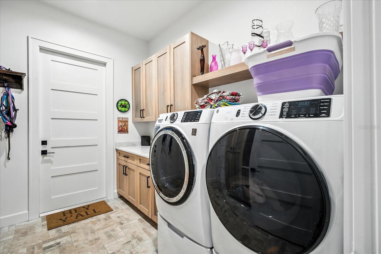 Image 35 of 47 For 8317 Alafia Pointe Drive