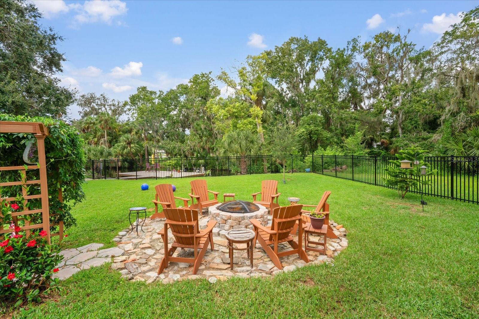 Image 40 of 47 For 8317 Alafia Pointe Drive