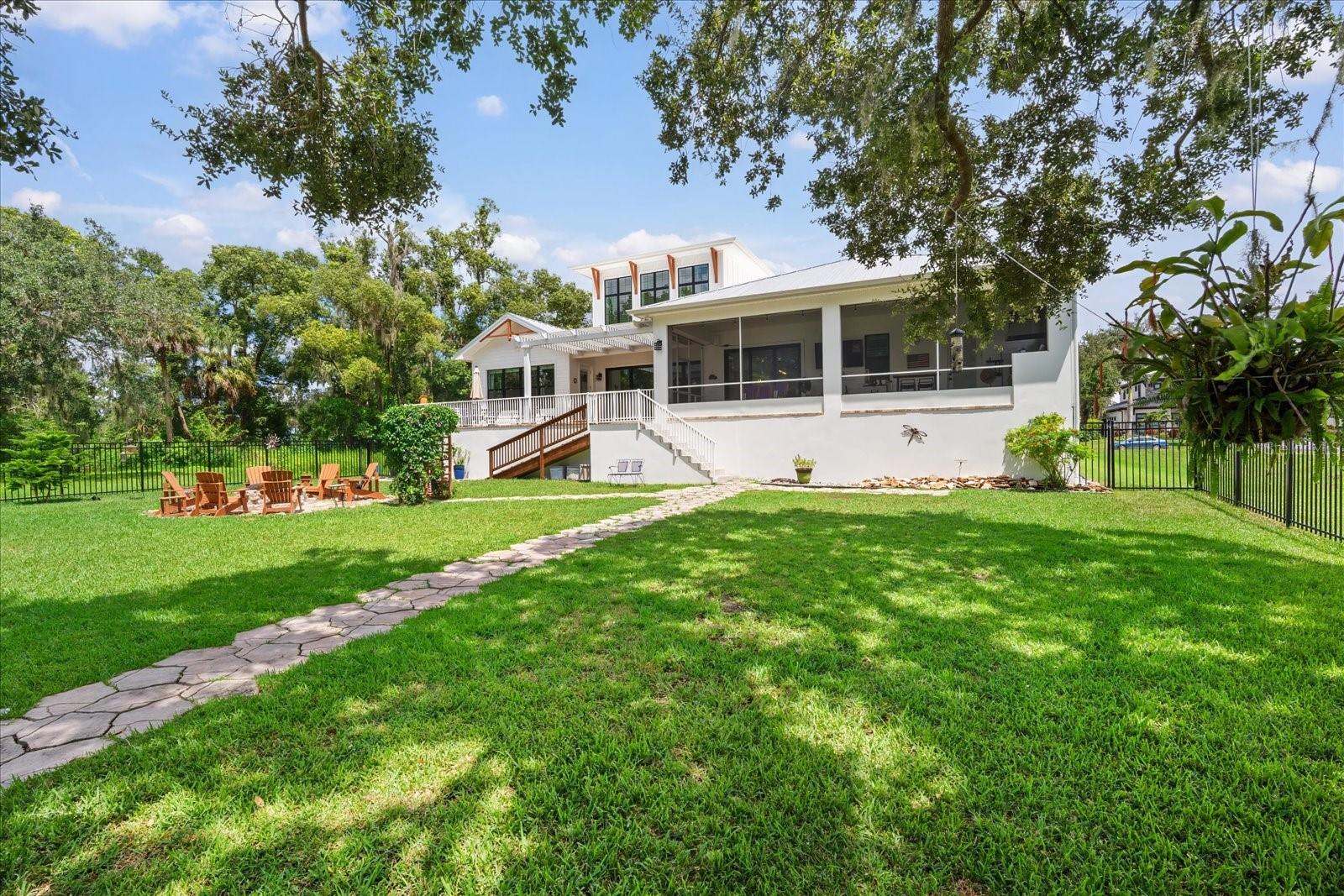 Image 42 of 47 For 8317 Alafia Pointe Drive