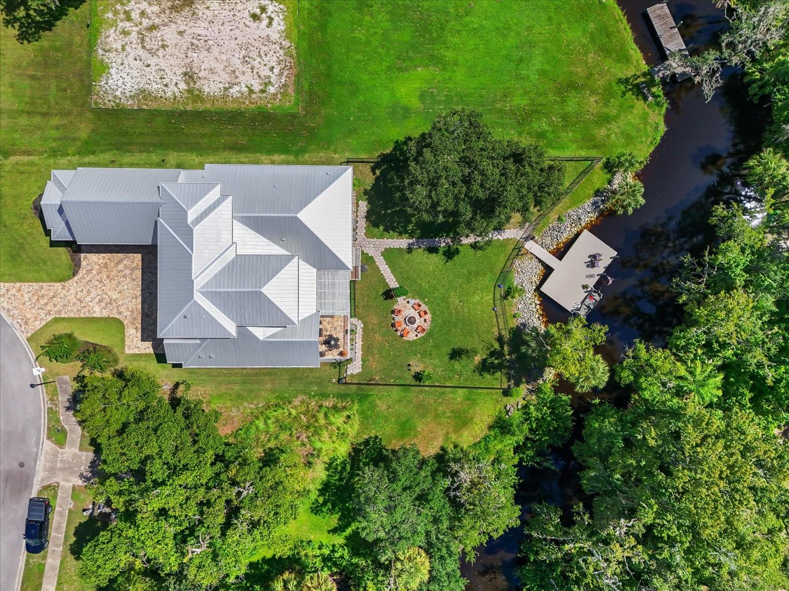 Image 7 of 47 For 8317 Alafia Pointe Drive
