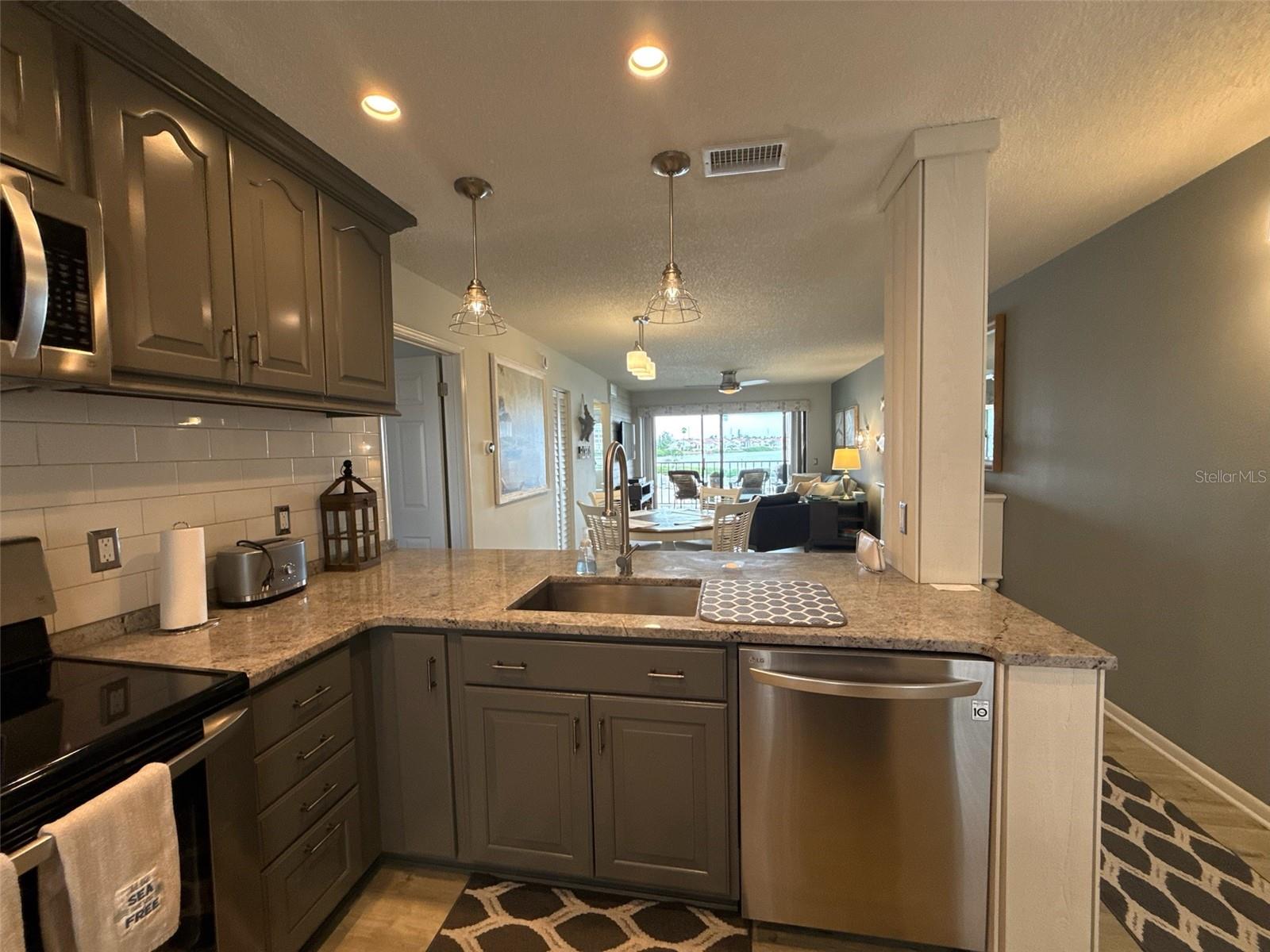 Image 6 of 17 For 6158 Palma Del Mar Boulevard S 205