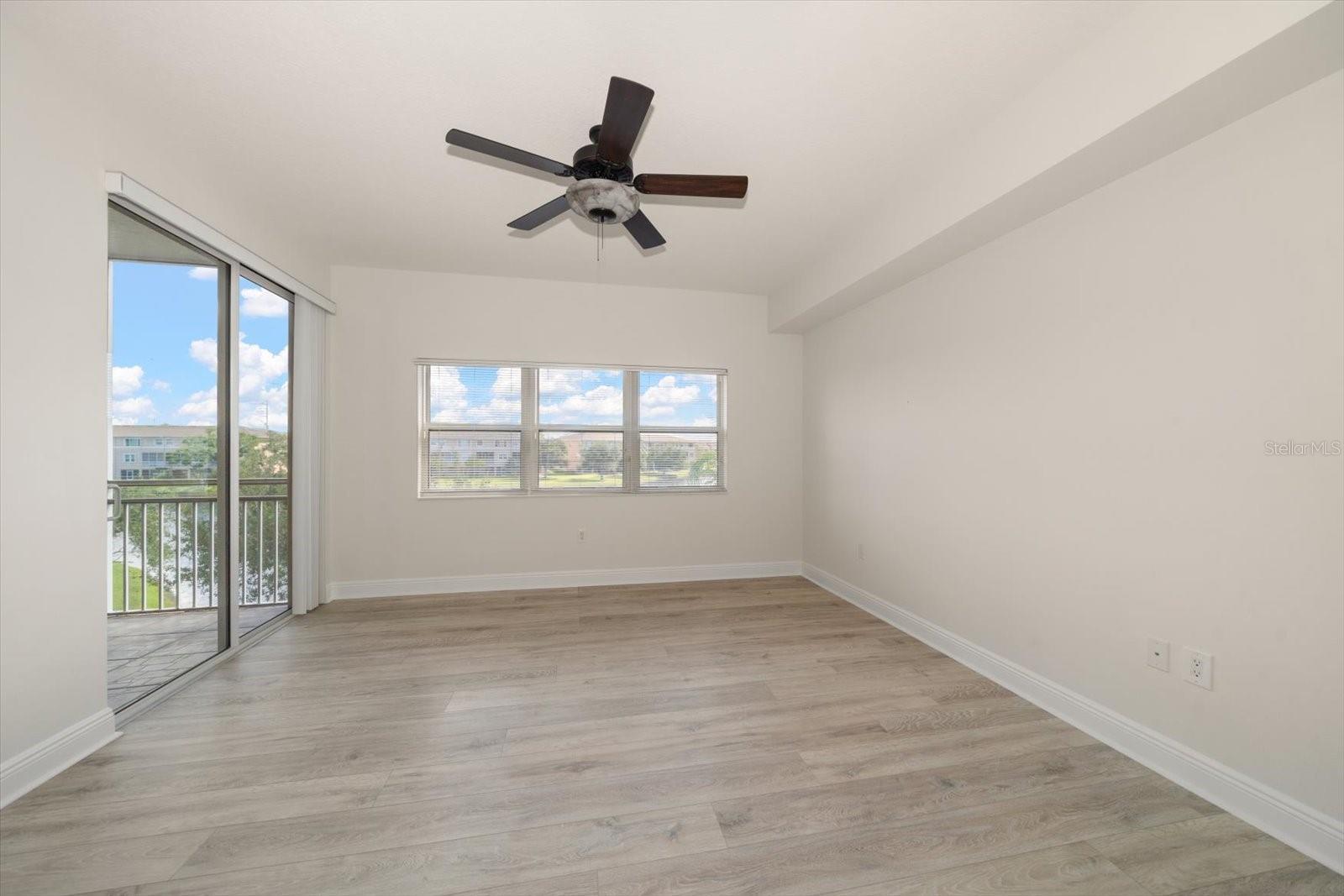 Image 40 of 50 For 7069 Key Haven Road 304
