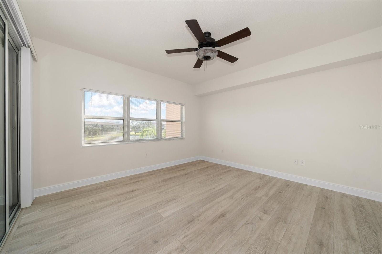 Image 42 of 50 For 7069 Key Haven Road 304