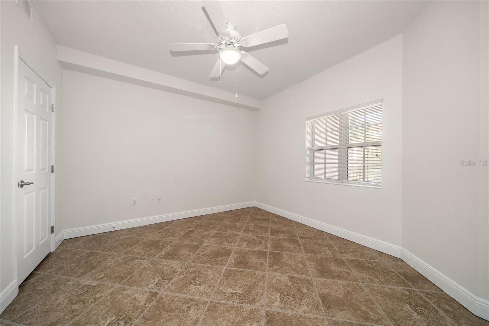 Image 46 of 50 For 7069 Key Haven Road 304