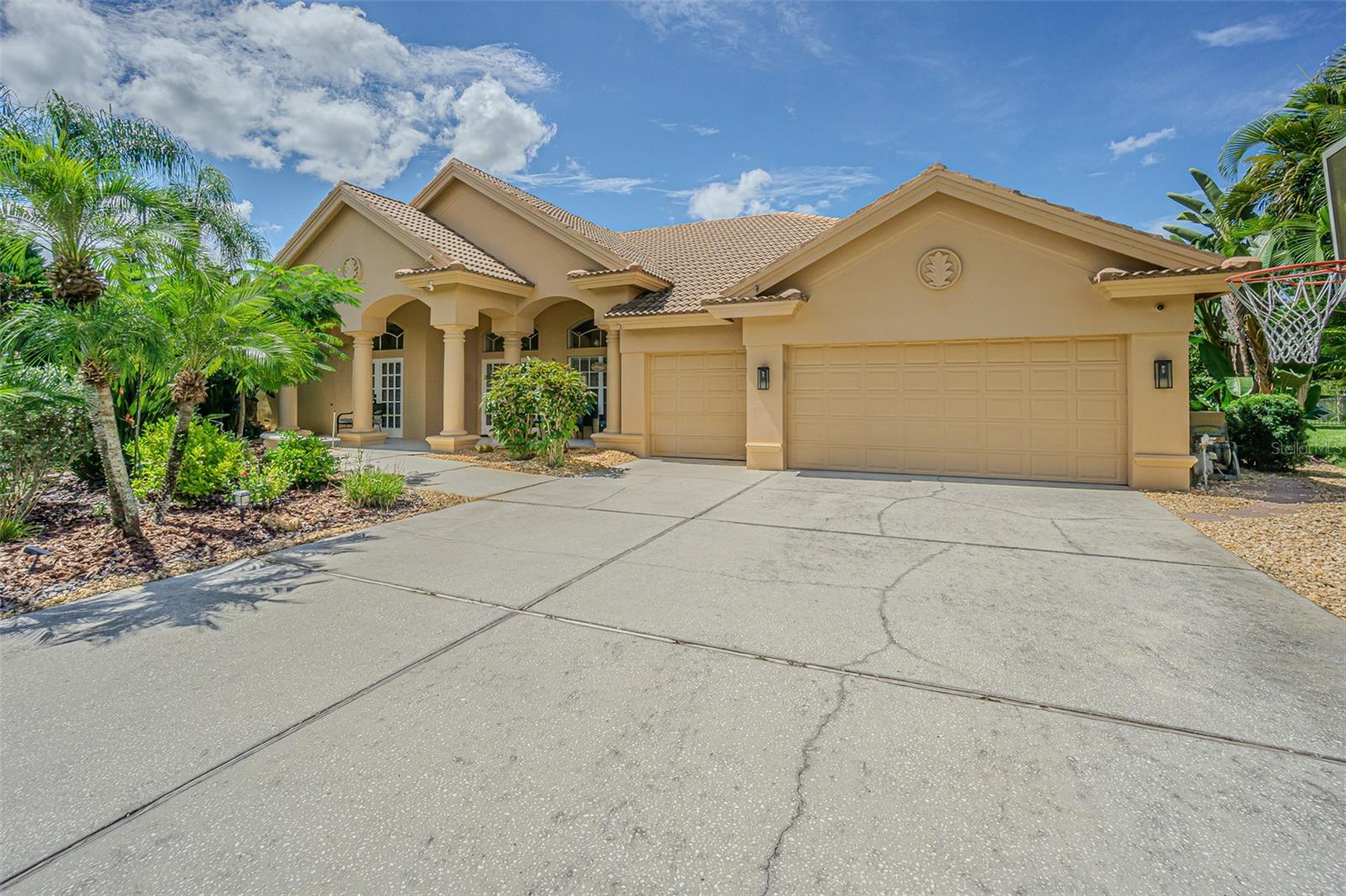 Details for 3550 Justin Drive, PALM HARBOR, FL 34685