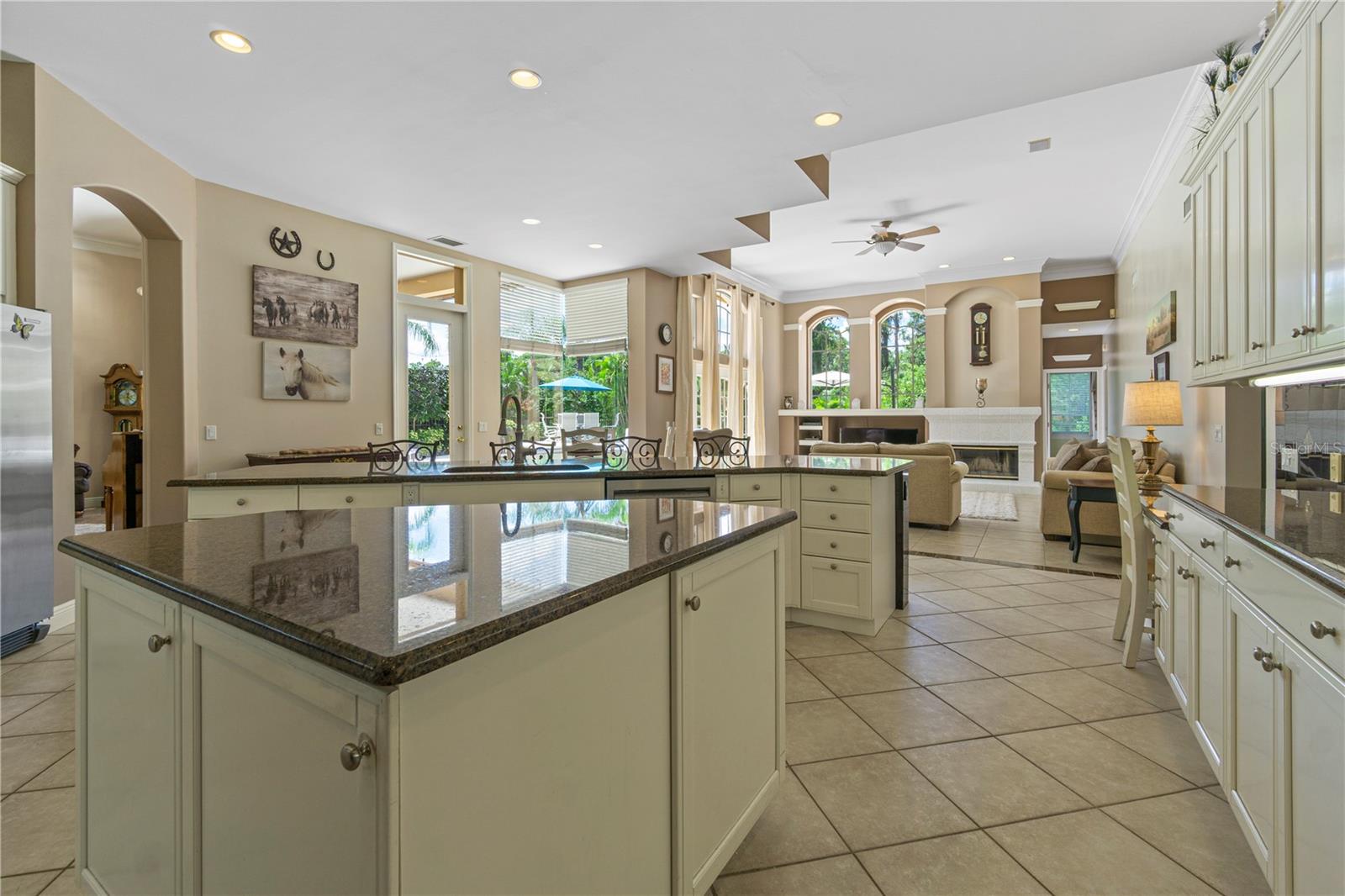 Image 14 of 55 For 3550 Justin Drive
