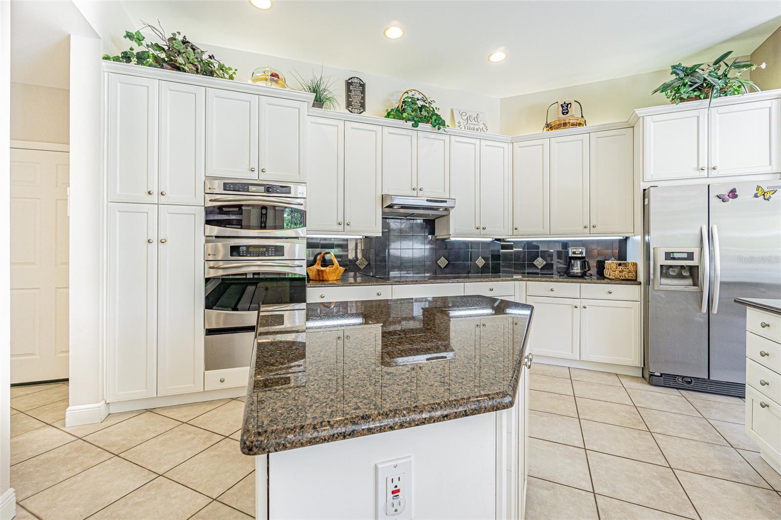 Image 16 of 55 For 3550 Justin Drive