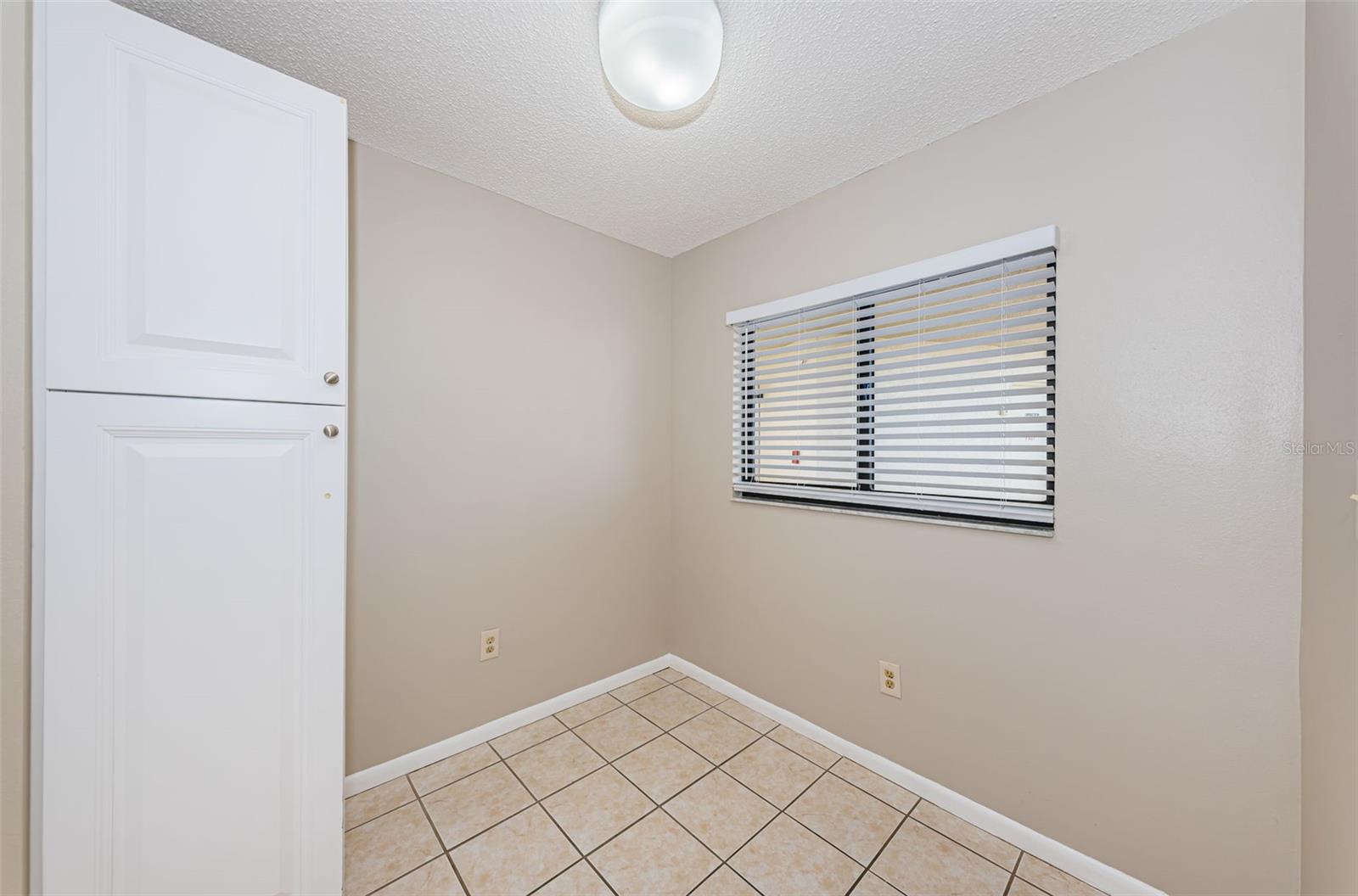Image 15 of 94 For 103 1st Street E 208