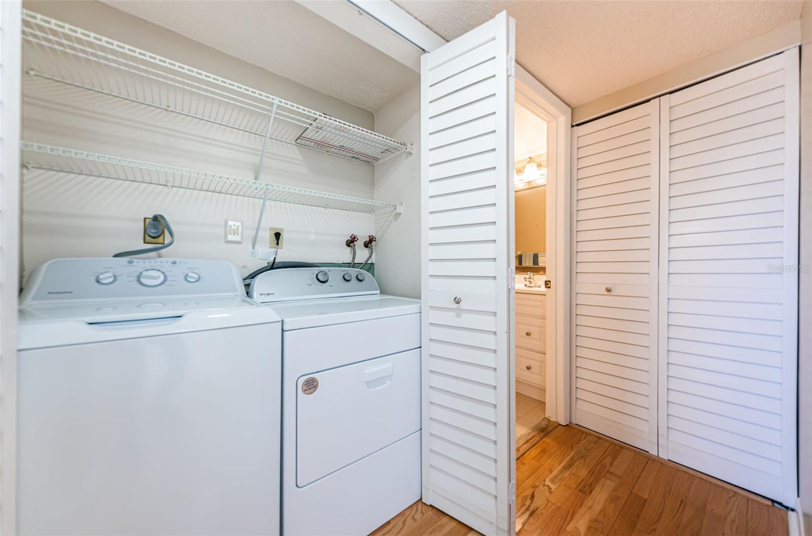 Image 40 of 94 For 103 1st Street E 208