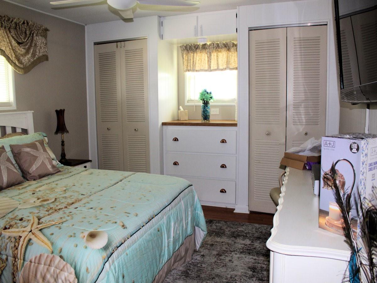 Image 13 of 18 For 140 Pindo Palm Street W