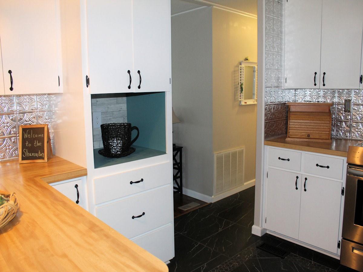 Image 5 of 18 For 140 Pindo Palm Street W