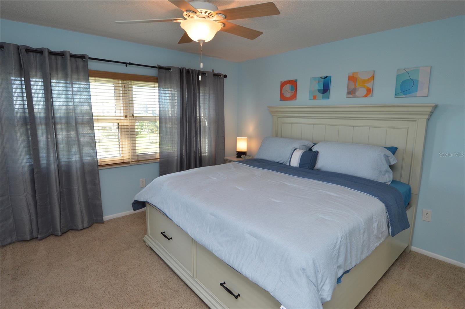 Image 29 of 93 For 1316 Pasadena Avenue S 407
