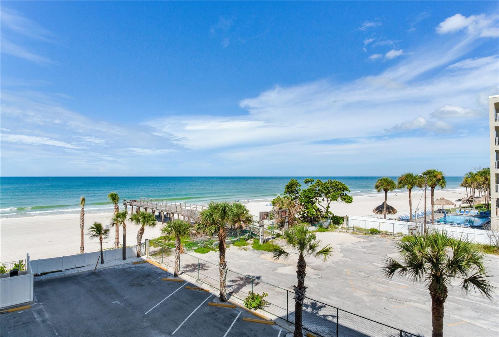 Image 16 of 54 For 17450 Gulf Boulevard 206